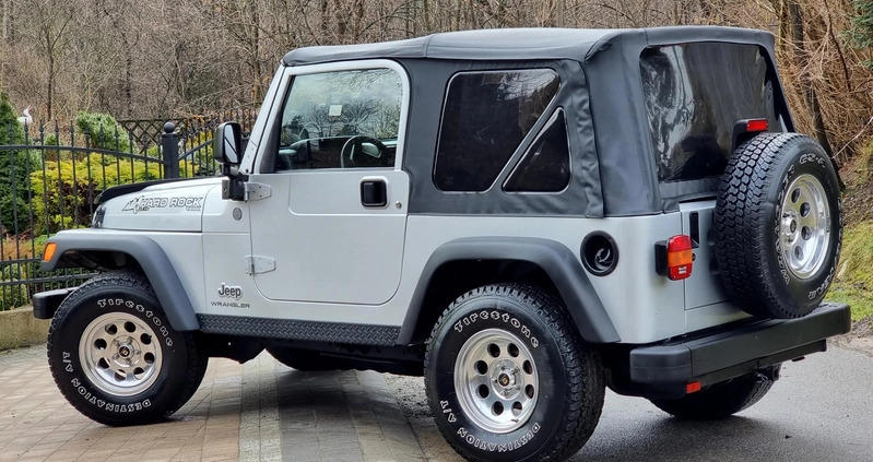 Jeep Wrangler cena 72600 przebieg: 223000, rok produkcji 2004 z Dynów małe 742